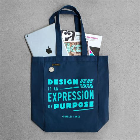 promotional branded tote bags.